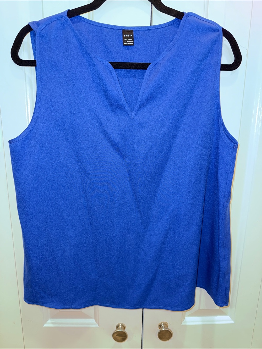 SHEIN Cobalt Blue Sleeveless V-Notch Tank‎ Top